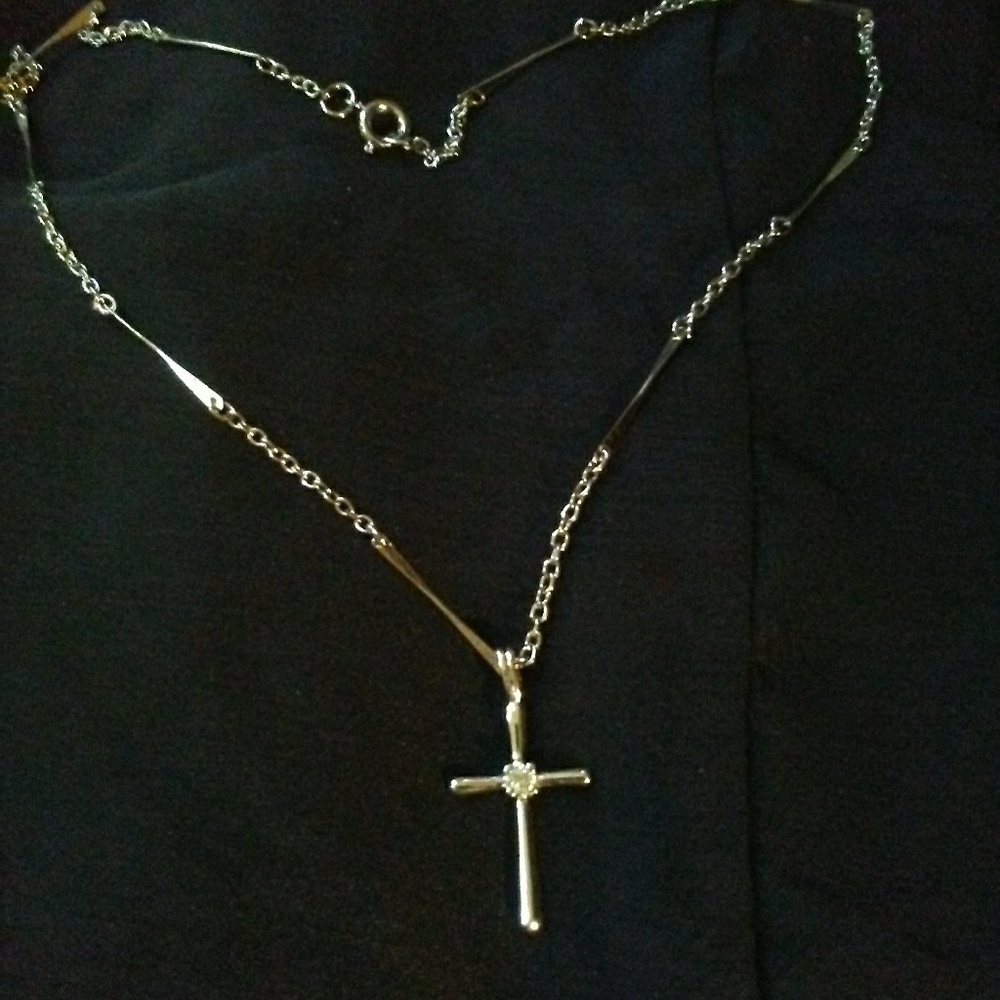 18 in stamped Sterling and AAA Diamonique Cross